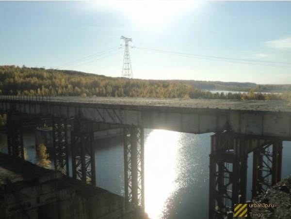 Крапивинская ГЭС (Кемеровская область)