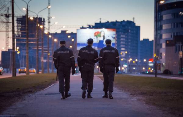 Белорусская милиция: Стычка на железнодорожном вокзале